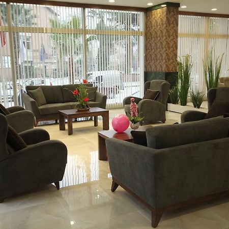 Palmcity Hotel Turgutlu Extérieur photo