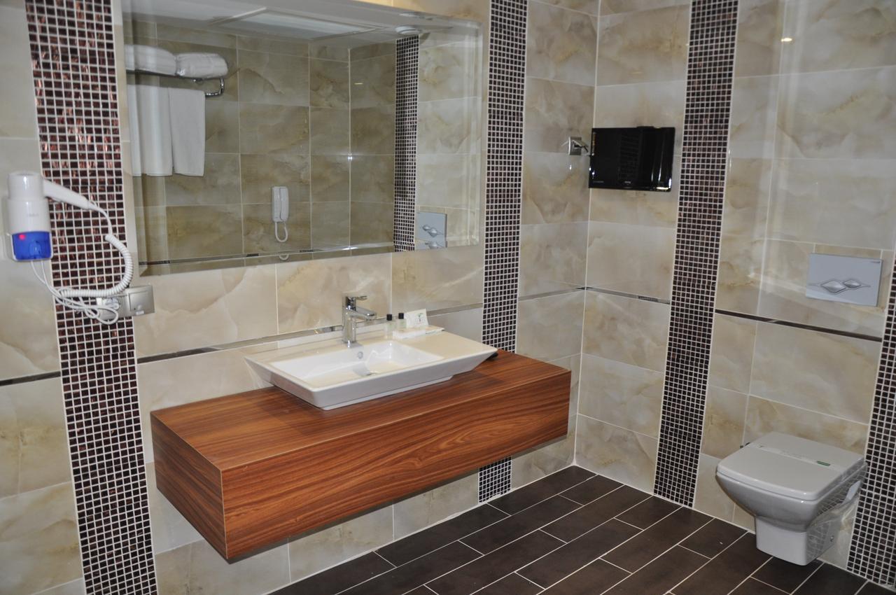 Palmcity Hotel Turgutlu Chambre photo